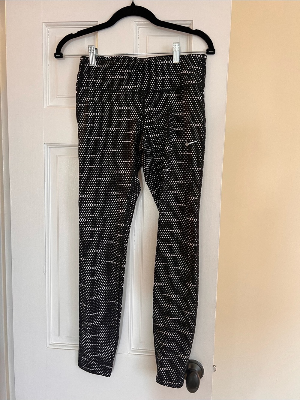 Nike Black & White Dot Active Leggings